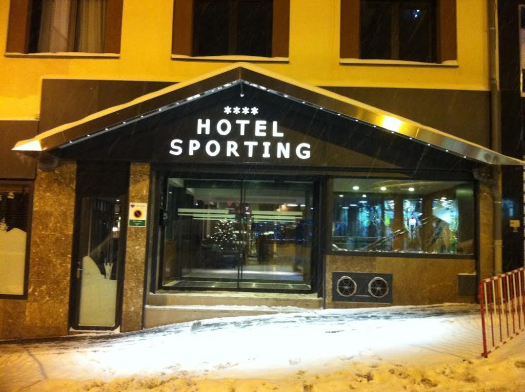 Hotel Sporting Пас-де-ла-Каса Экстерьер фото